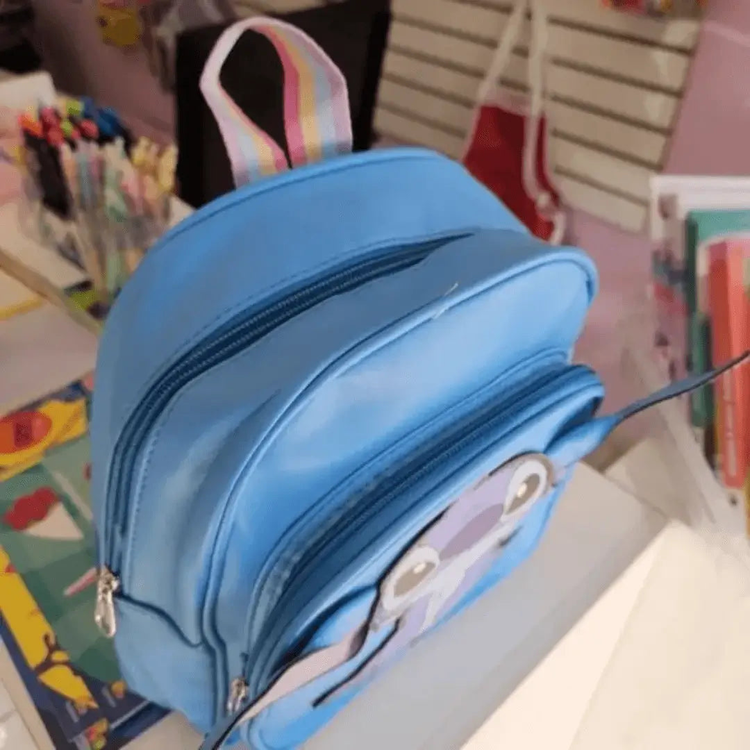 Mochila Stitch con Orejitas – ¡Funcionalidad, Estilo y Diversión!