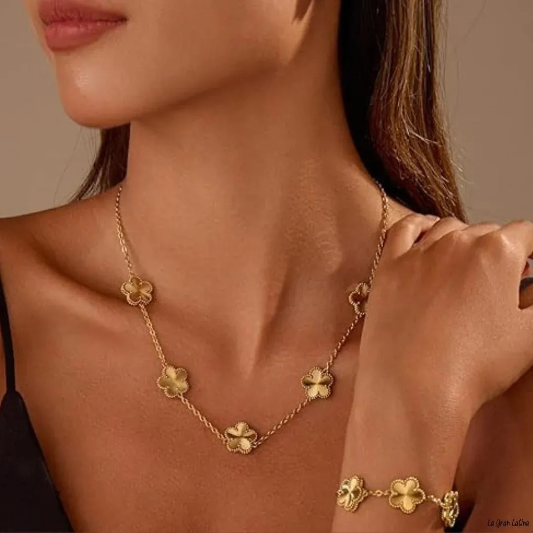 Set Trébol Bañado en Oro 18K – Pulsera y Collar, Buena Suerte y Elegancia