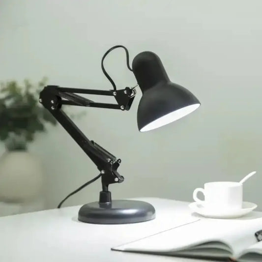 Lámpara de Escritorio Elegante y Articulada