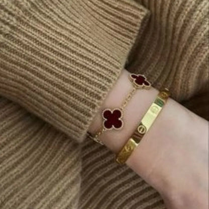 Pulsera Trébol Estilo Van Cleef – Suerte y Sofisticación - Tiendas La Gran Latina